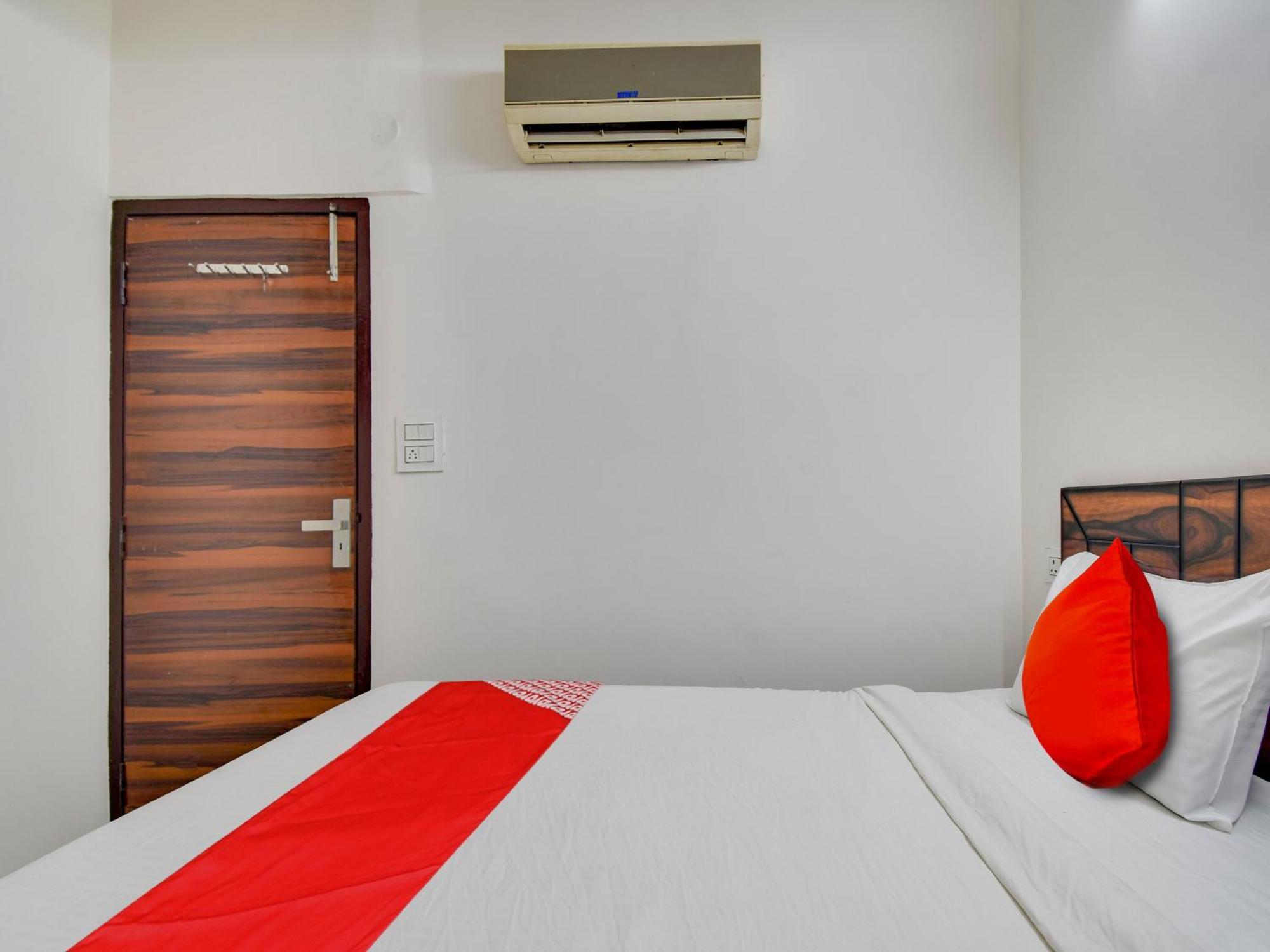 ניו דלהי Hotel O Dream Palace מראה חיצוני תמונה